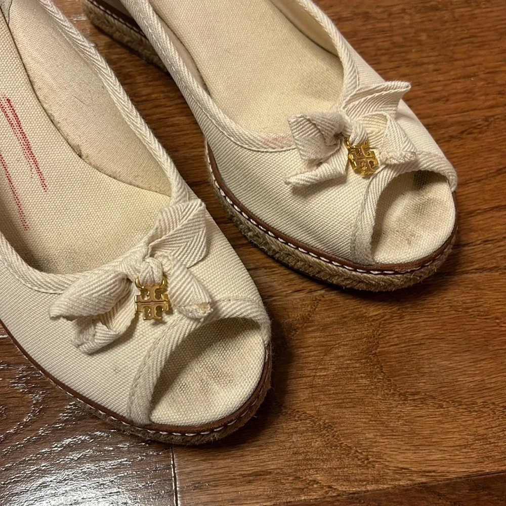 Tory Burch Ivory Jackie Canvas Espadrille Wedges - size 9.5 - Picture 3 of 10